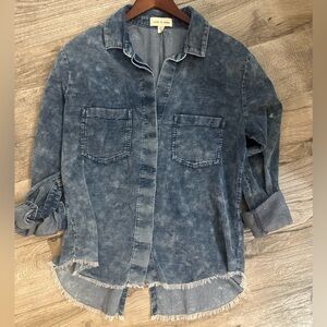 New corduroy split tail button down